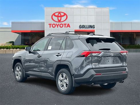 New 2025 Toyota RAV4 XLE image 4