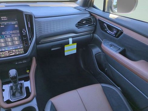 Used 2025 Subaru Forester Touring w/ Protection Package image 13