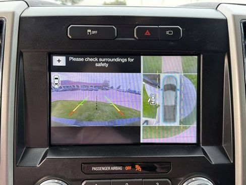 Used 2017 Ford F150 Lariat w/ Equipment Group 502A Luxury image 16