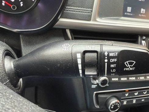 Used 2018 Kia Optima LX w/ Convenience Package FWD image 13