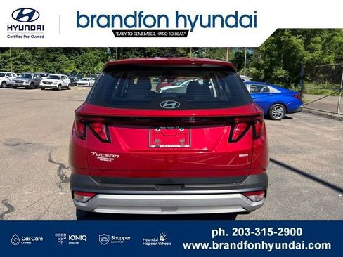 Certified 2026 Hyundai Tucson SE AWD/4WD image 5