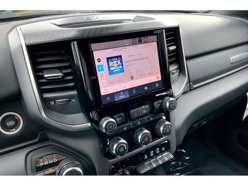 New 2026 RAM 1500 Big Horn AWD/4WD image 8