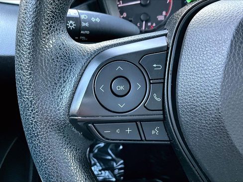 Used 2024 Toyota Corolla LE image 17