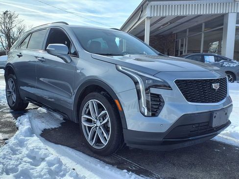 Used 2023 Cadillac XT4 Sport image 1