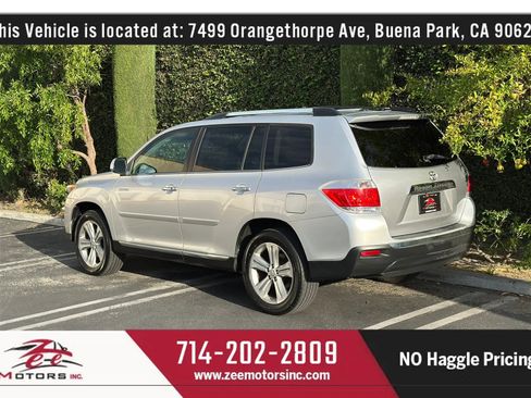 Used 2011 Toyota Highlander Limited FWD image 9