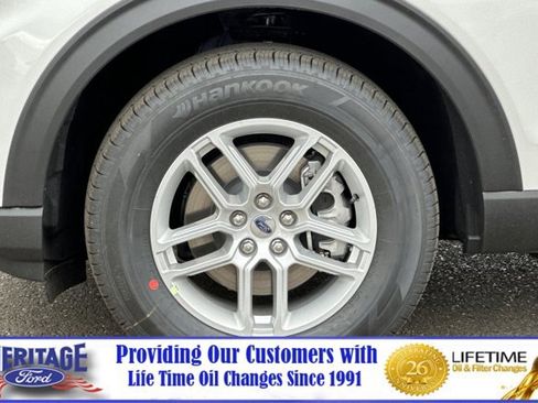 New 2026 Ford Explorer Active image 27