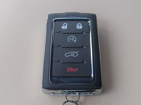 New 2026 Jeep Grand Cherokee L Limited RWD image 31