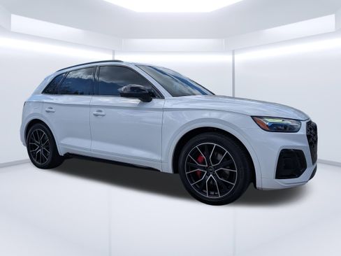 Used 2023 Audi SQ5 Premium Plus w/ Premium Plus Package image 1