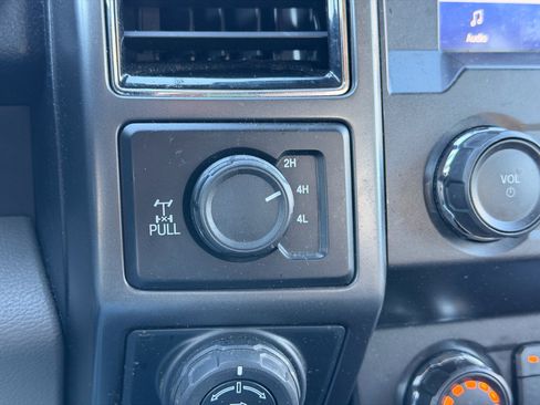 Used 2020 Ford F150 XLT w/ XTR Package image 26