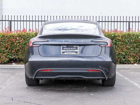 Used 2025 Tesla Model 3 Long Range RWD image 11