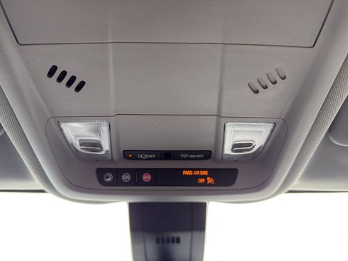 Certified 2024 Chevrolet Equinox LS image 22