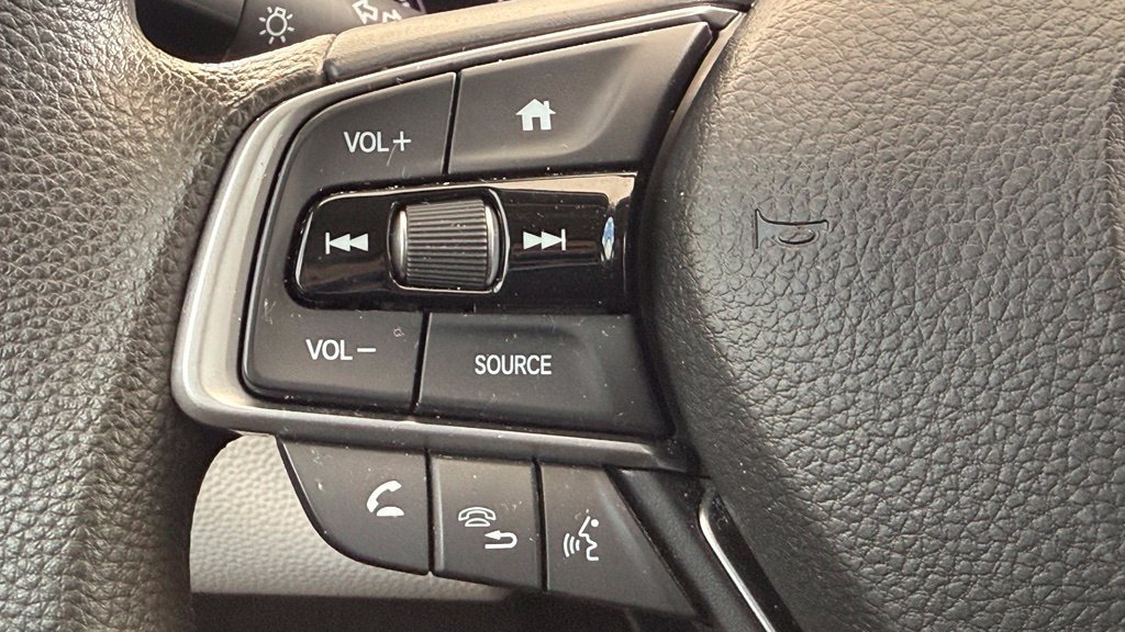 Used 2020 Honda Accord LX image 29