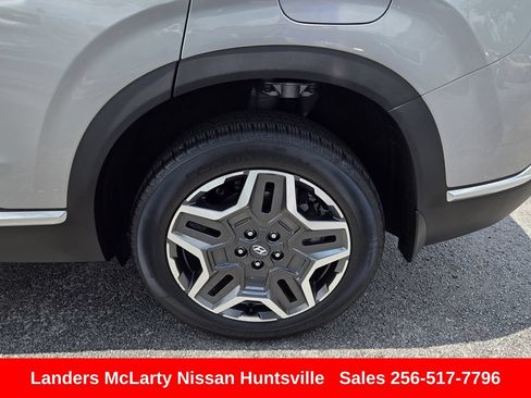 Used 2023 Hyundai Santa Fe SEL Premium AWD/4WD image 12