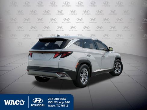 New 2026 Hyundai Tucson SE image 4