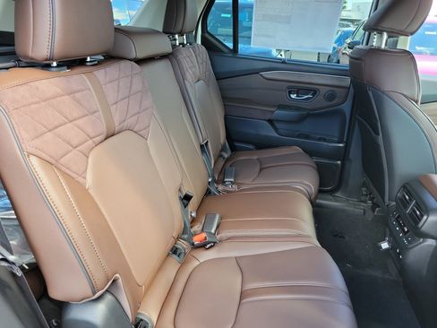 New 2026 Honda Pilot Elite image 10