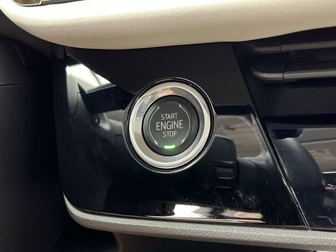 Certified 2024 Buick Envision Avenir image 22