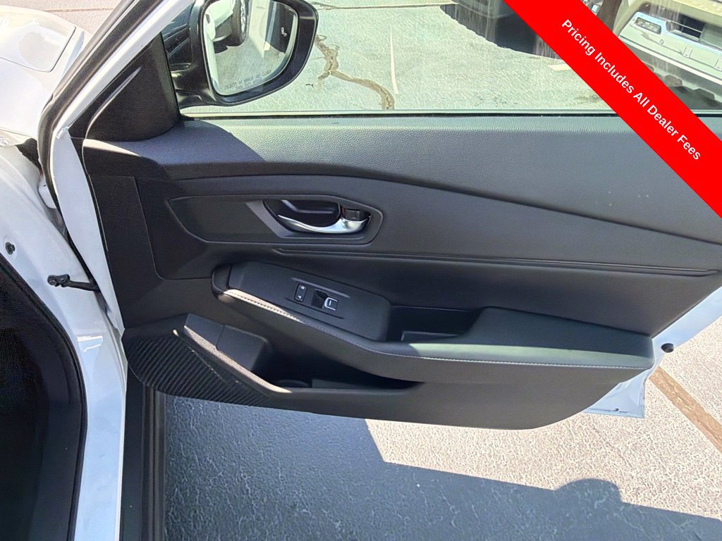 Used 2024 Honda Accord Sport image 29