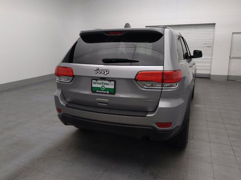 Used 2018 Jeep Grand Cherokee Laredo RWD image 7