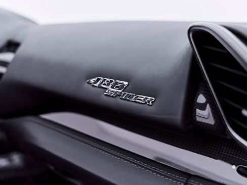 Used 2019 Ferrari 488 Spider RWD image 60