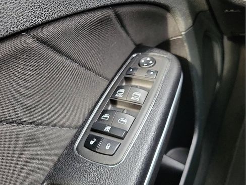 Used 2022 Dodge Charger GT image 13