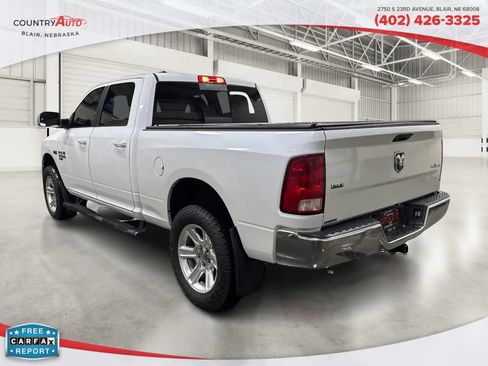 Used 2019 RAM 1500 Classic SLT image 3