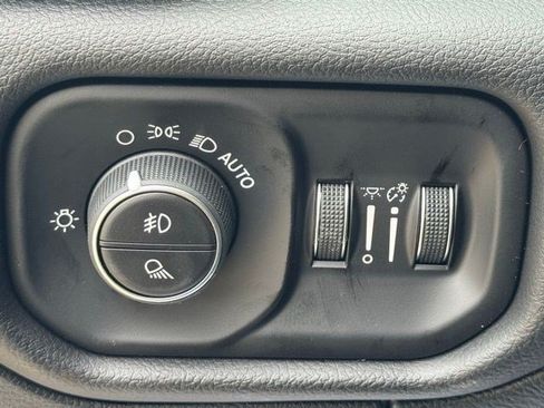 New 2026 RAM 1500 Big Horn AWD/4WD image 12