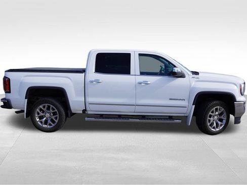 Used 2018 GMC Sierra 1500 SLT w/ SLT Premium Package AWD/4WD image 2