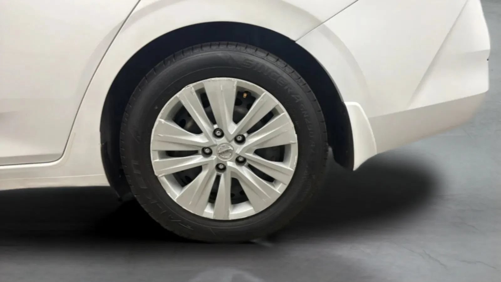Used 2023 Nissan Sentra S FWD image 28