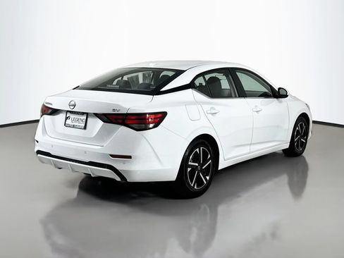 Used 2024 Nissan Sentra SV FWD image 5