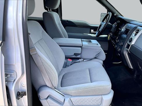 Used 2013 Ford F150 XLT w/ Mid Equipment Group RWD image 11