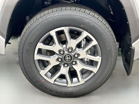 New 2026 Toyota Tundra 1794 Edition AWD/4WD image 9