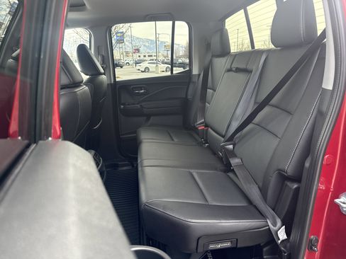 Used 2023 Honda Ridgeline RTL-E image 25