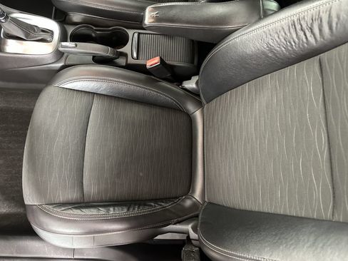 Used 2015 Buick Encore FWD image 20