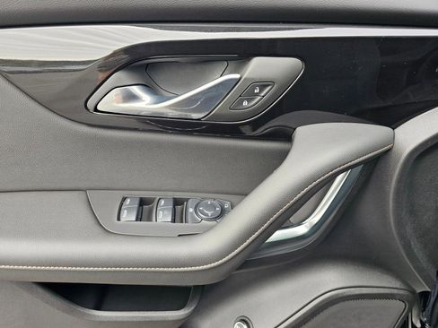 Used 2025 Chevrolet Blazer Premier w/ Driver Confidence II Package image 29