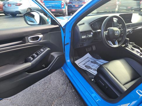Used 2023 Honda Civic Sport Touring image 17