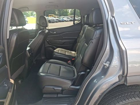 Used 2021 GMC Acadia SLT AWD/4WD image 10