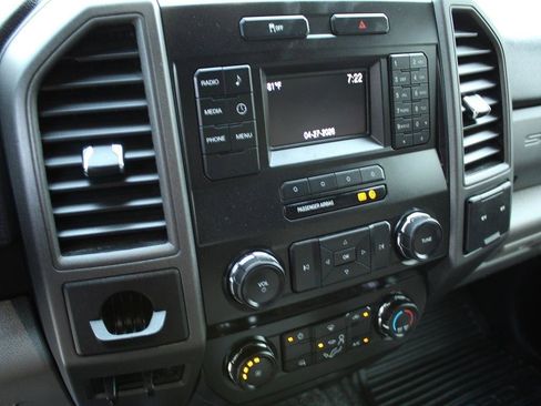 Used 2019 Ford F250 XL w/ Power Equipment Group RWD image 29