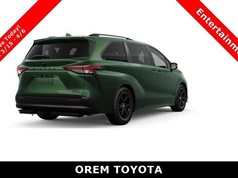 New 2026 Toyota Sienna XLE Woodland Edition image 9