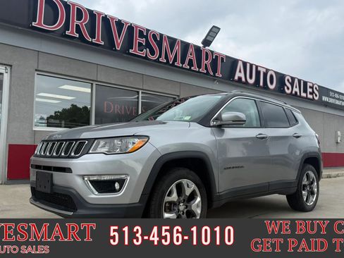 Used 2019 Jeep Compass Limited w/ Safety & Security Group AWD/4WD image 1