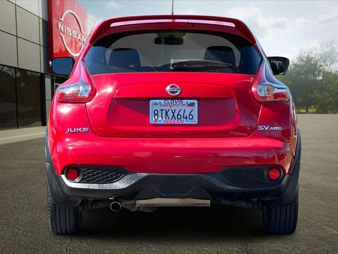 Used 2015 Nissan Juke SV w/ Technology Package image 8
