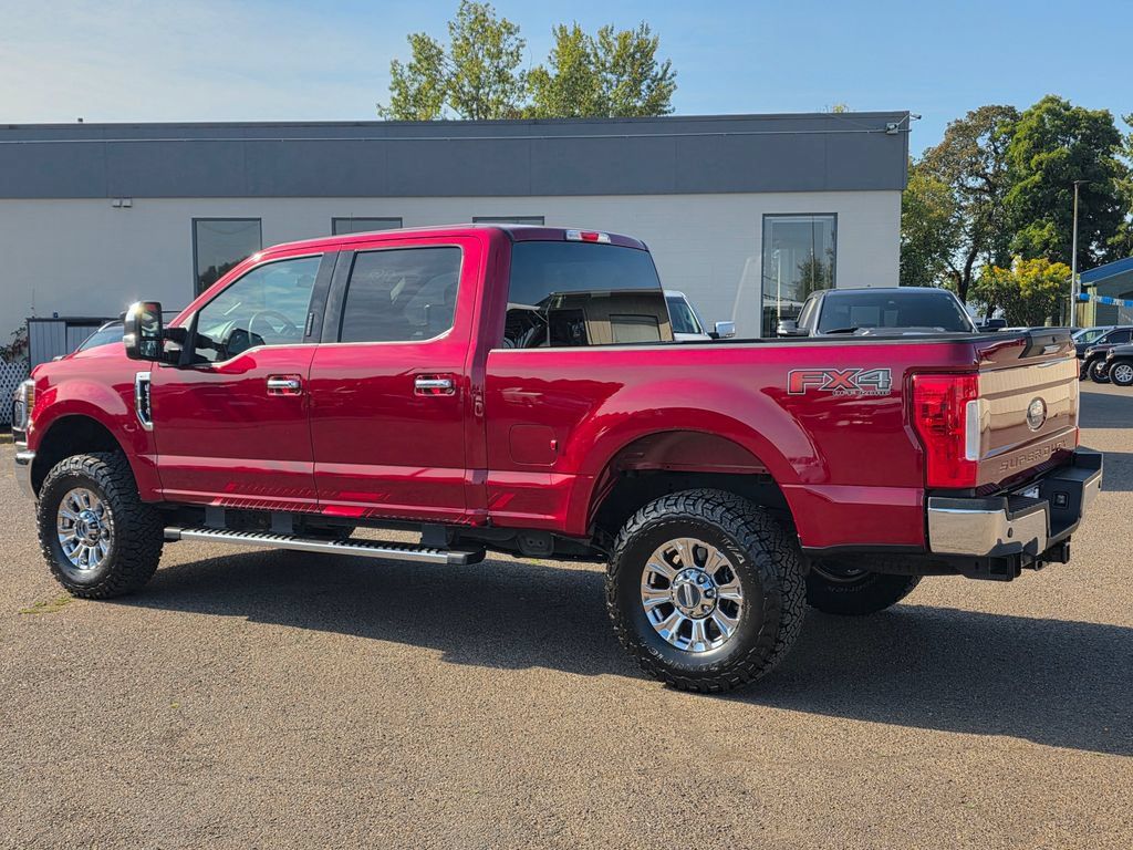Used 2018 Ford F250 XLT w/ XLT Premium Package AWD/4WD image 24