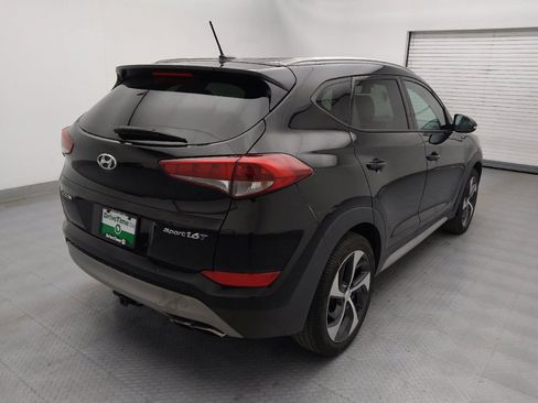 Used 2017 Hyundai Tucson Sport image 9