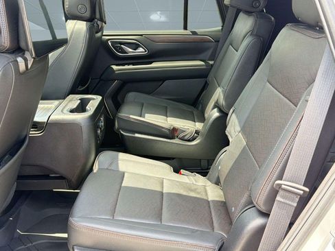 Used 2023 Chevrolet Tahoe High Country w/ Advanced Technology Package RWD image 14