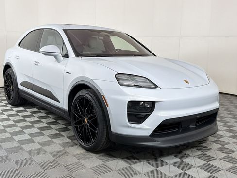 New 2026 Porsche Macan Electric image 8