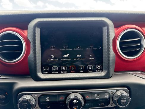 Used 2023 Jeep Wrangler Unlimited Rubicon image 16