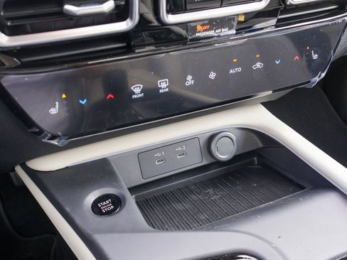 New 2026 Nissan Sentra SL image 13