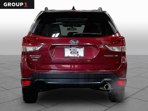 Used 2024 Subaru Forester Limited AWD/4WD image 5