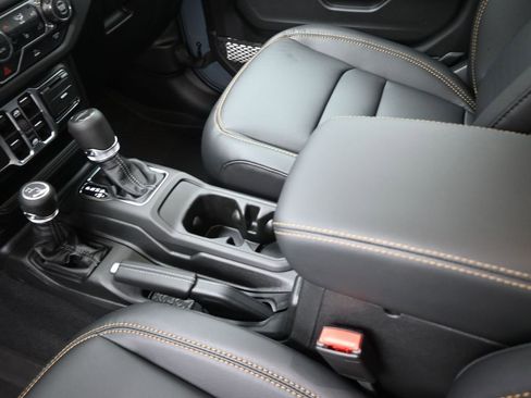 New 2026 Jeep Gladiator Sport AWD/4WD image 31