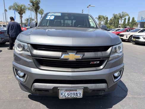 Used 2020 Chevrolet Colorado Z71 AWD/4WD image 45