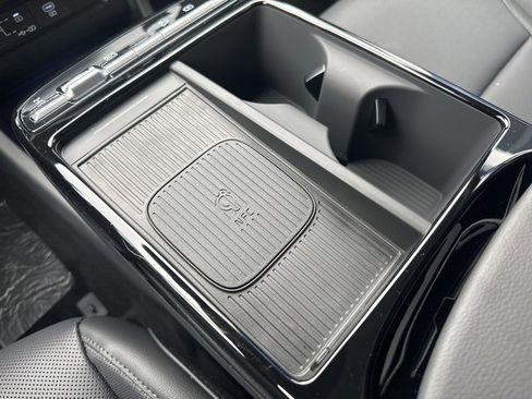 New 2025 Hyundai Tucson Limited image 29